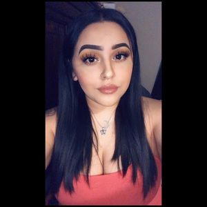 Meet your Posher, Karina